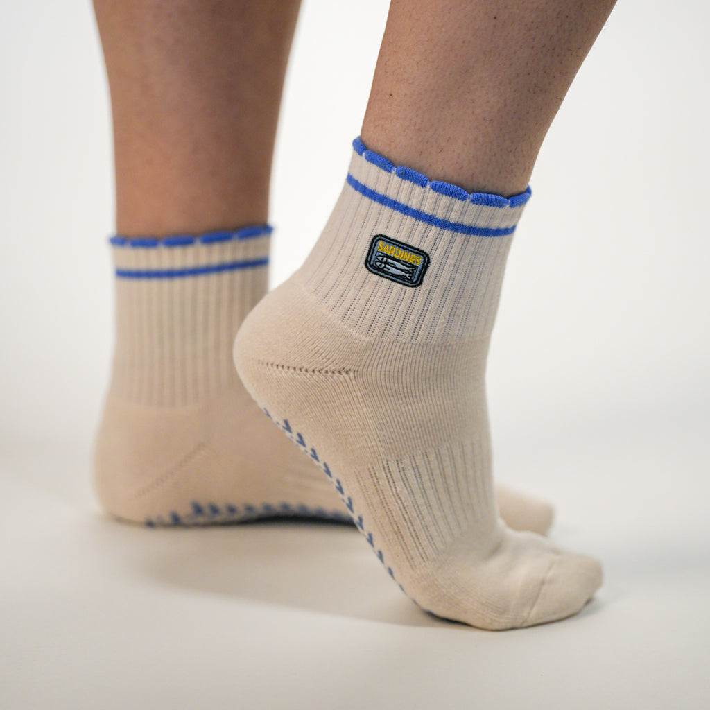 Plenty of Fish Grip Socks