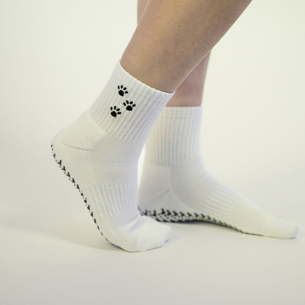 Puppy Chow Grip Socks