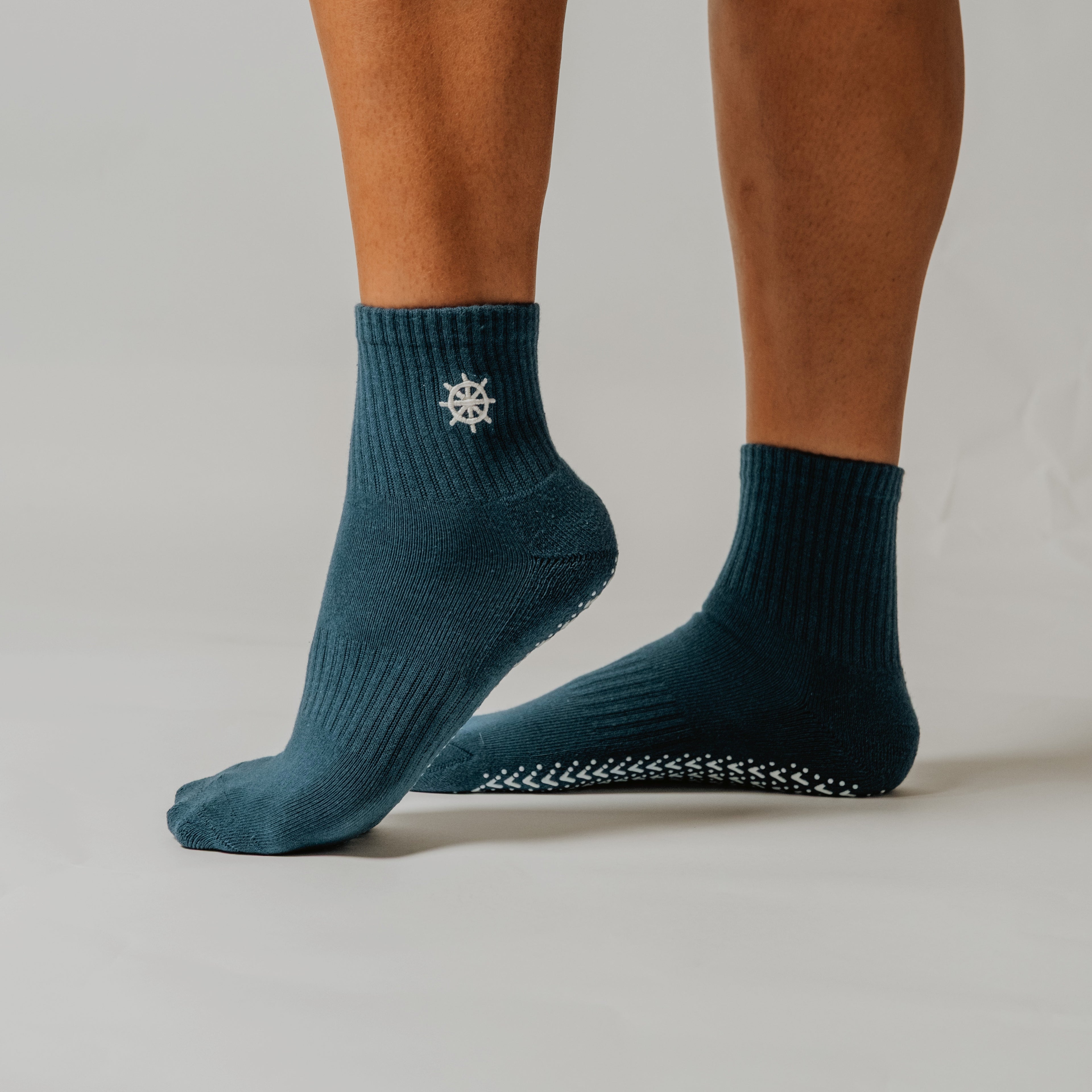 Captain Cozy Grip Socks