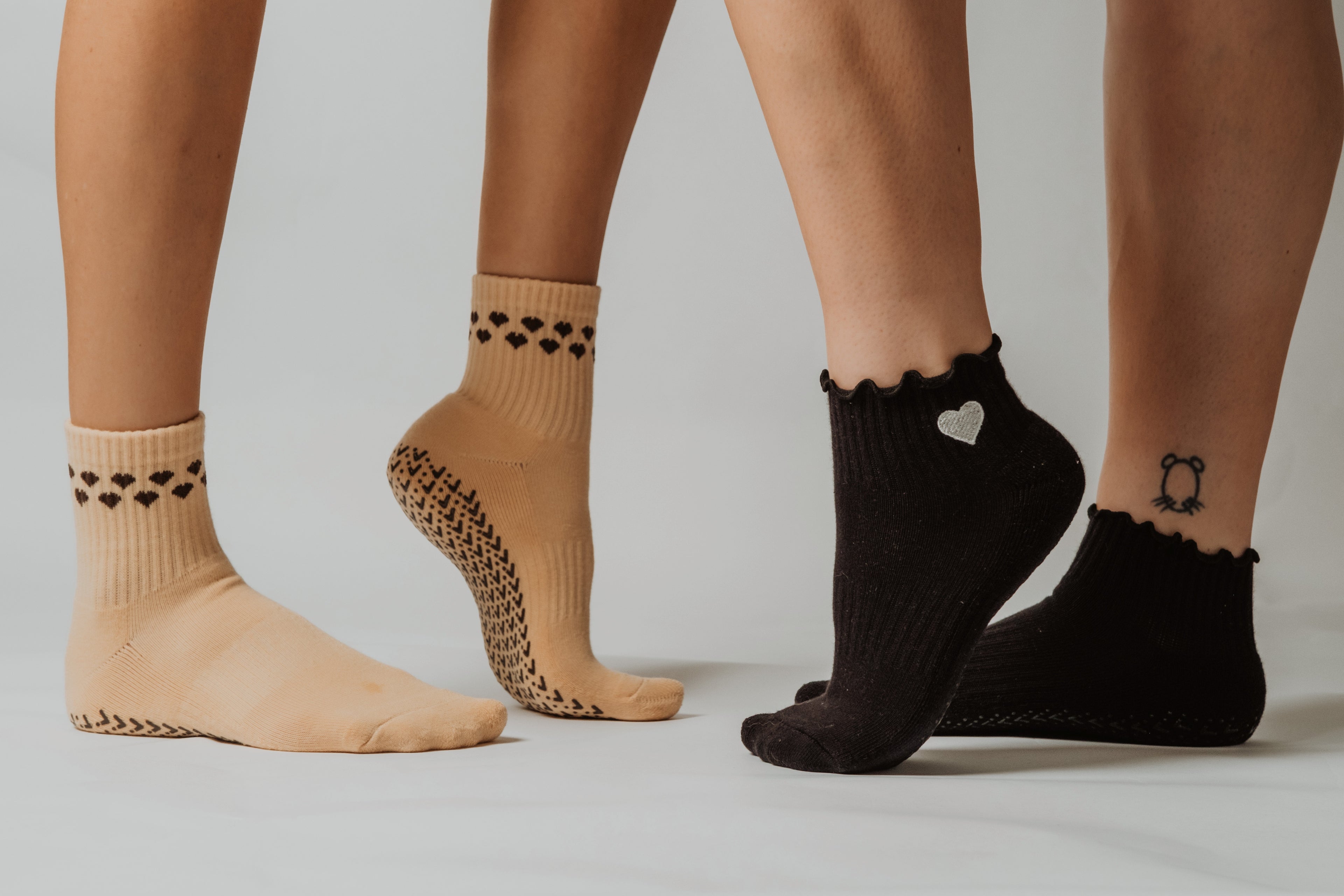 Mocha Dream Grip Socks