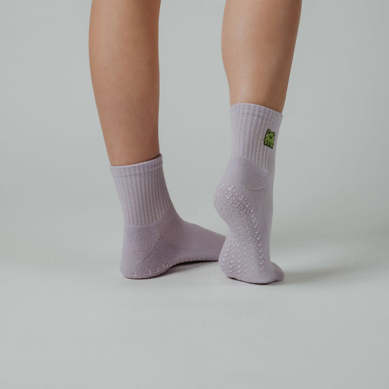 Prince Charming  nan cut grip socks in pastels tones — non-slip for Pilates, Barre & Yoga